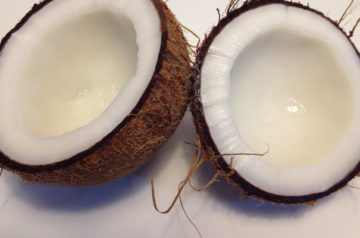Coconut Oil For Hair Loss: Use This Magic Potion For Happy And Healthy Tresses
